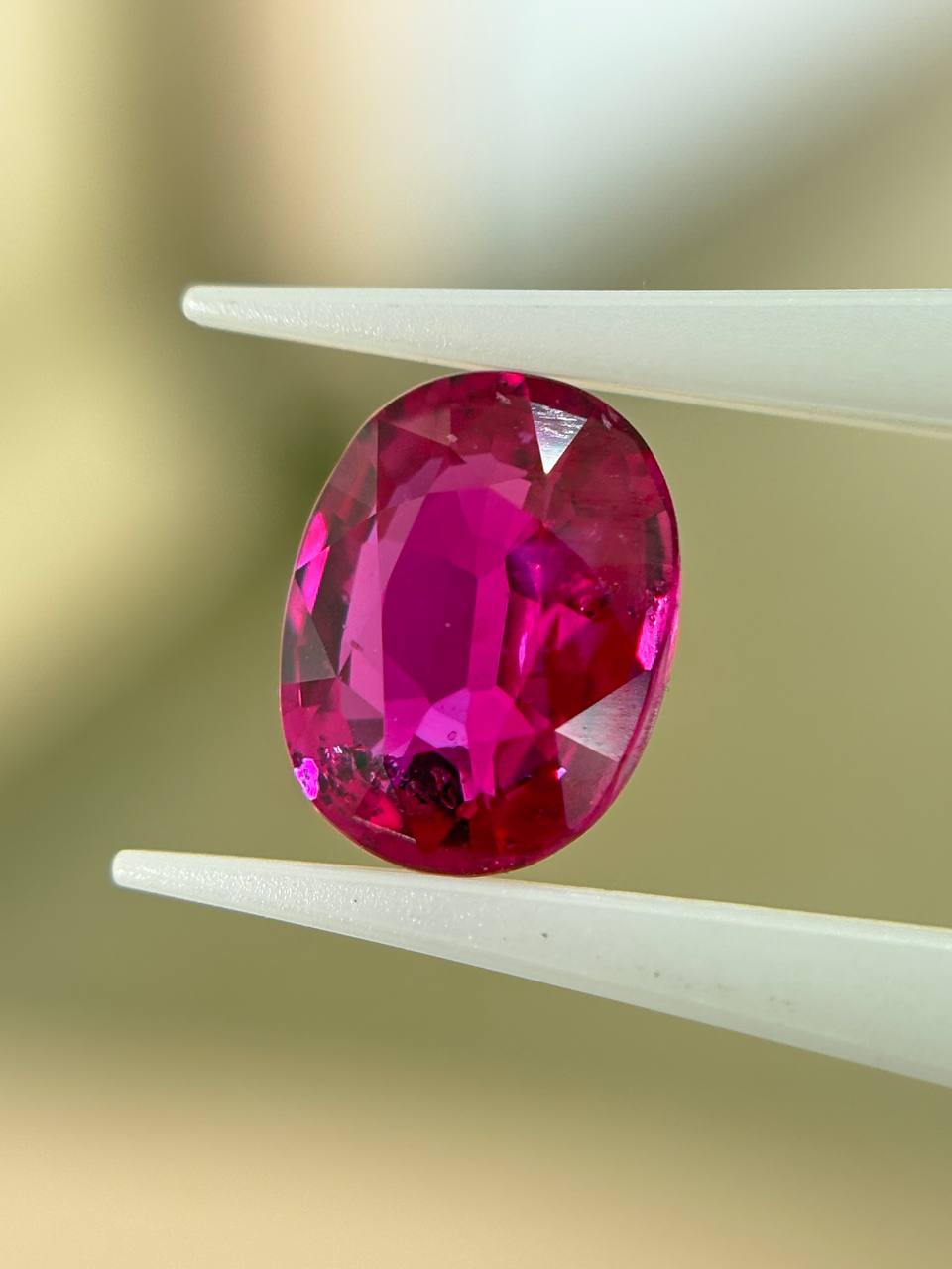 Natural Ruby 2.21 Crt | 9.0*7.10*4.10
