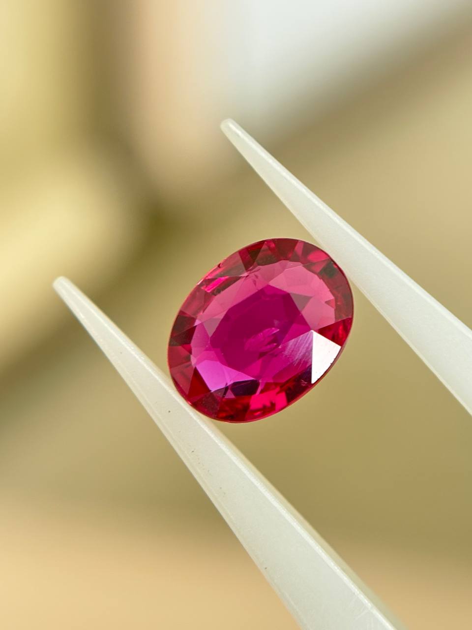 Ruby 1.56 Crt | 9.00*7.00*3.00