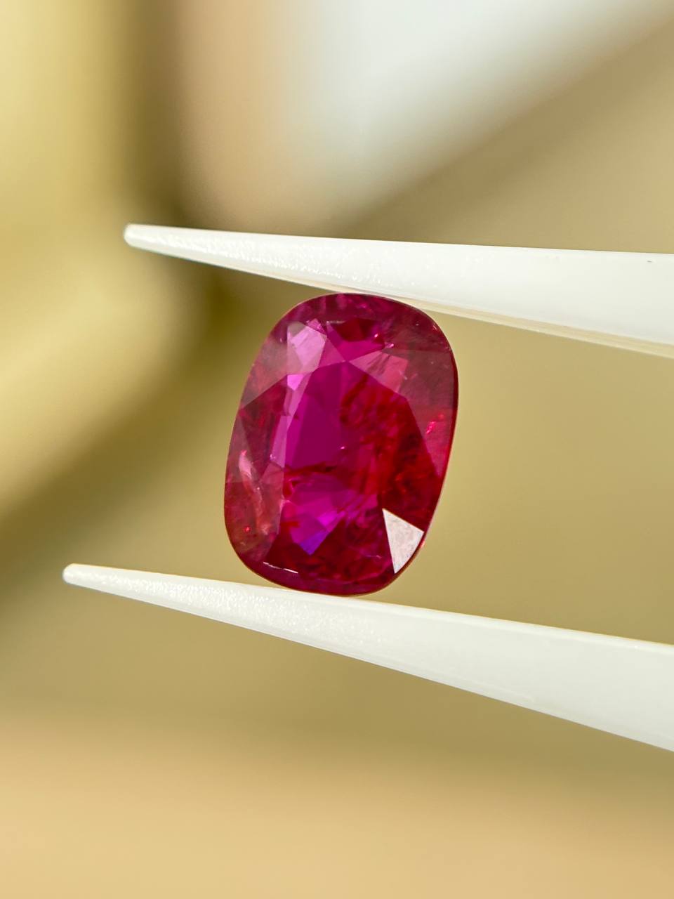 Natural Ruby 3.02 crt | 10.30*7.60*4.50