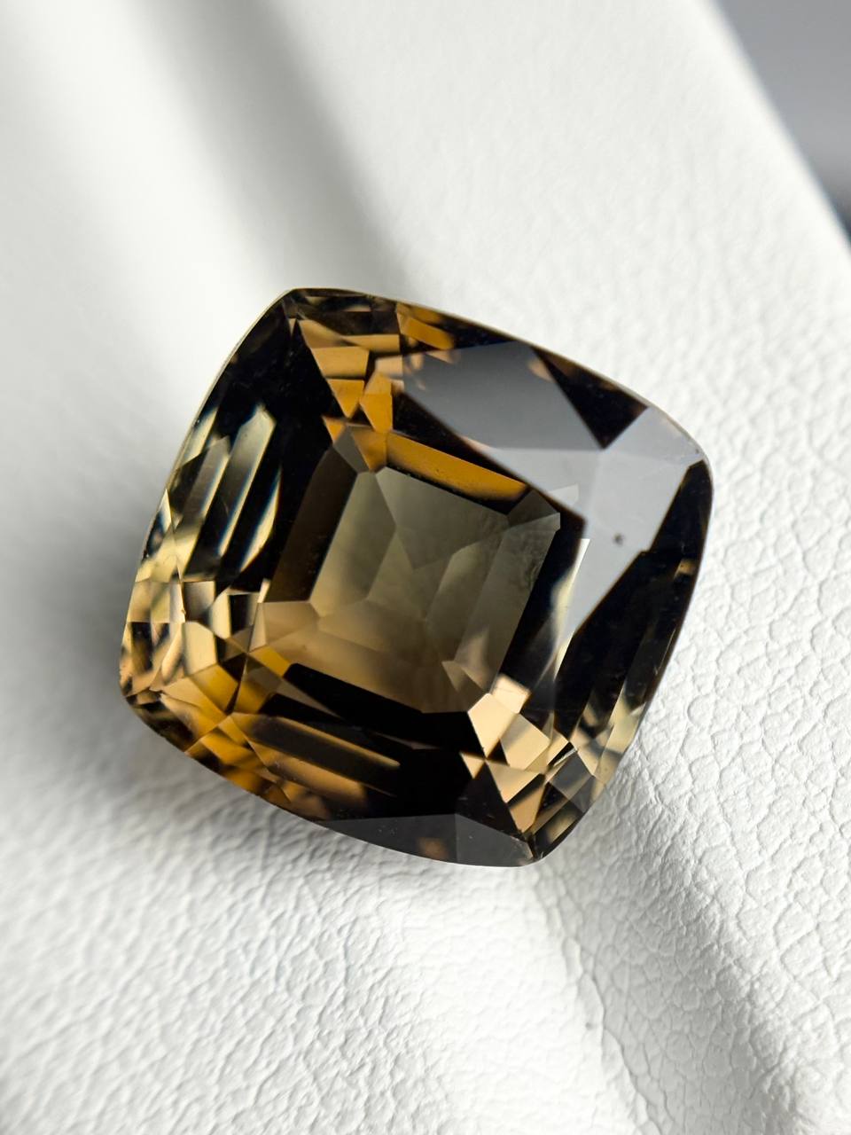 Tourmaline 13.97ct (13.6*13.6*10.5)