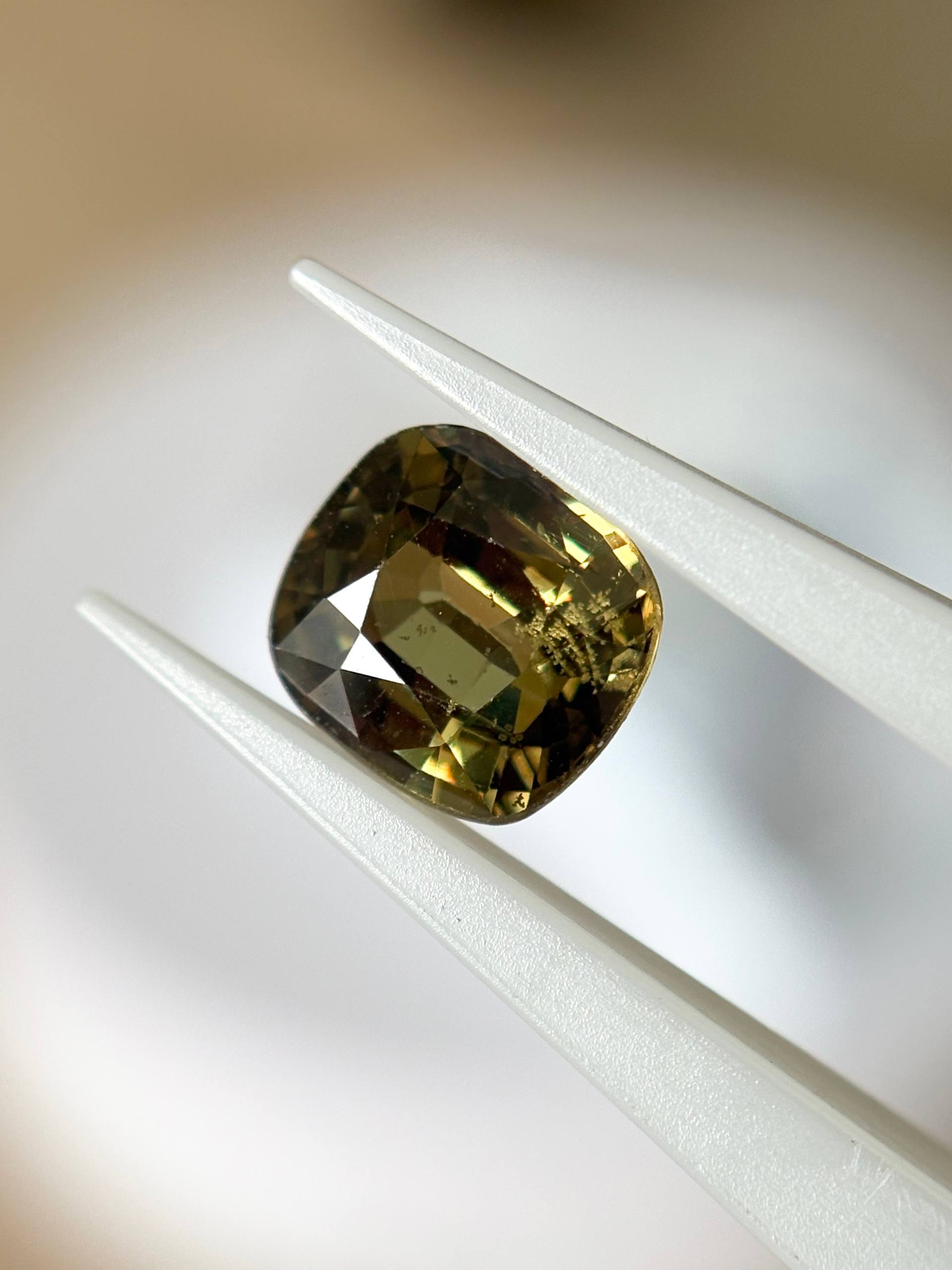 Demantoid Garnet 1.97 Ct | 7.36*6.82*4.07