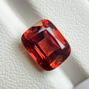 Red Tourmaline 4.27ct (10.3*8.5*6.3)