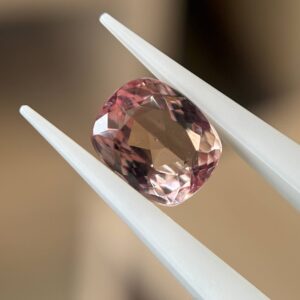 Imperial Topaz 3.05 Crt | 9.00*7.50*5.50