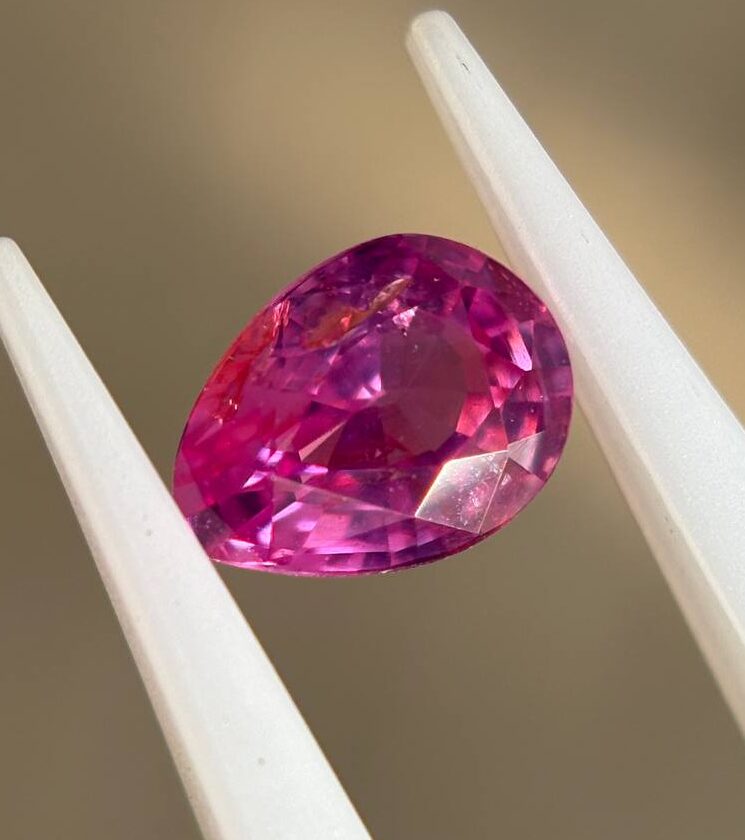 Bruma Ruby (Heated) 0.55crt | 5.90*4.30*2.90 mm
