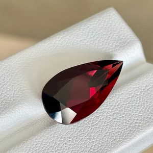 Rhodolite Garnet 15.88 crt | 13.20*11.00*9.00 mm